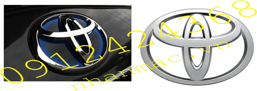 TN5- Tem nhãn mác logo chữ nổi  bằng  nhựa mạ crom làm logo  biểu tượng 3 e-lip lồng nhau cho hãng sản xuất ô tô Toyota